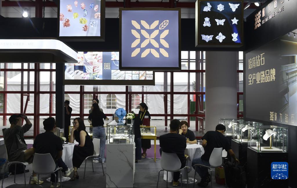 云顶游戏每天送6金币